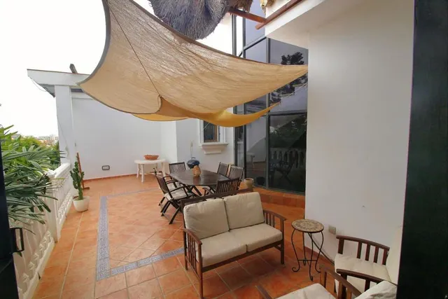 Villa Exclusiva con Vistas Panorámicas en Benalmádena — 35