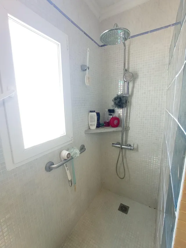 VENTA DE CHALET Y APARTAMENTO — 18