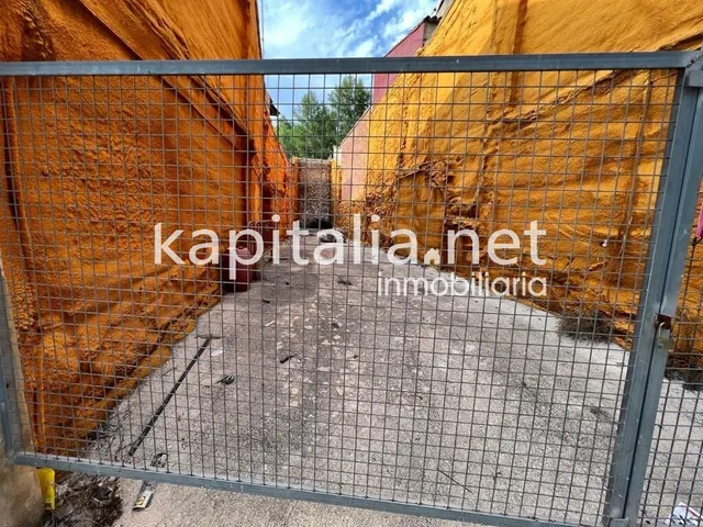 SUELO URBANO A LA VENTA EN LA LLOSA DE RANES — 4
