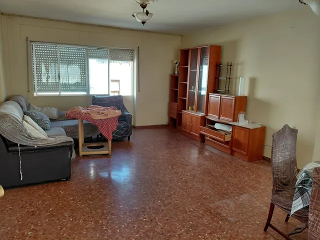 ✨ ¡Gran casa con cochera cerrada , llena de posibilidades! — 41