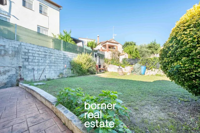 Casa con jardín en Sant Muç, Rubí — 10