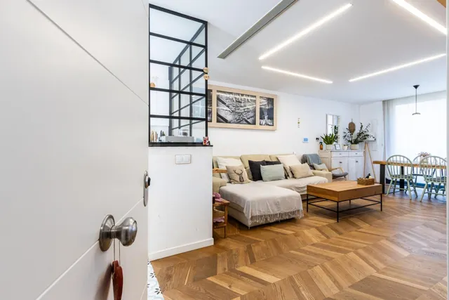 CASA SEMINUEVA PASSIVE HOUSE CON GARAJE Y JARDÍN - foto 2