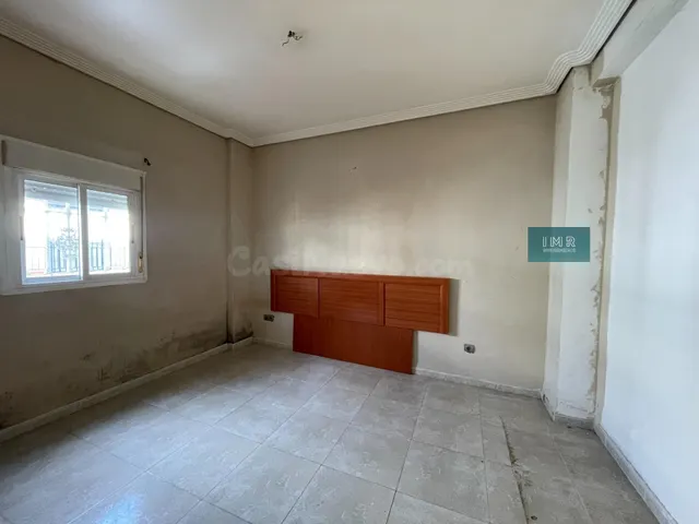 ¡OPORTUNIDAD! Luminoso piso de 3 dorm. con terraza en la zon - foto 5