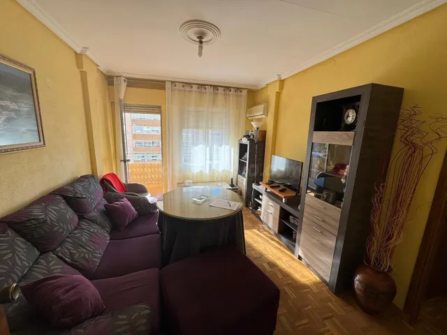 Amplio Piso Estudiantil en el Corazón de Cáceres - foto 3