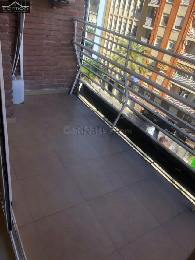 Gran piso en Zona Paseo Germanias. - foto 3