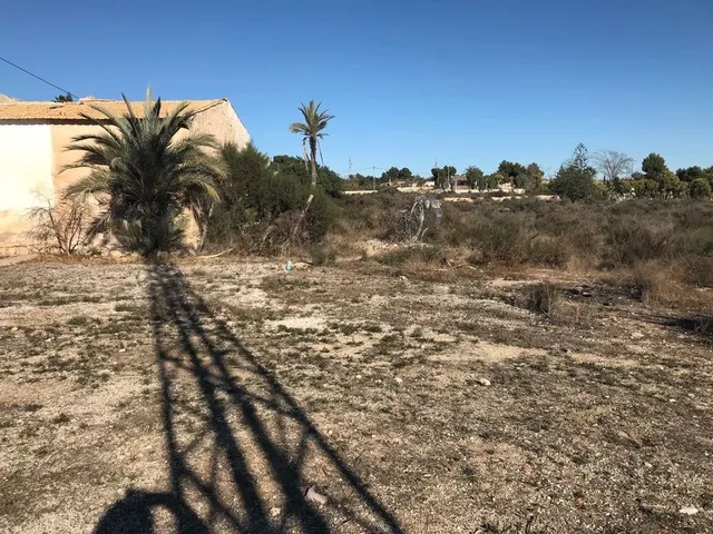 SE VENDEN 3.200 m2 DE PARCELA PARA INVERSIÓN — 4