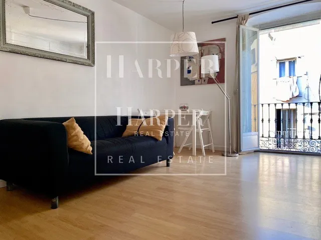 Para entra a vivir, un piso luminoso en  Barcelona ( Nou de Rambla ), — 9