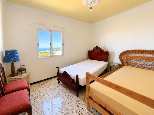 Casa de dos plantas con patio, azotea y múltiples posibilidades en Trujillo, Moya — 15