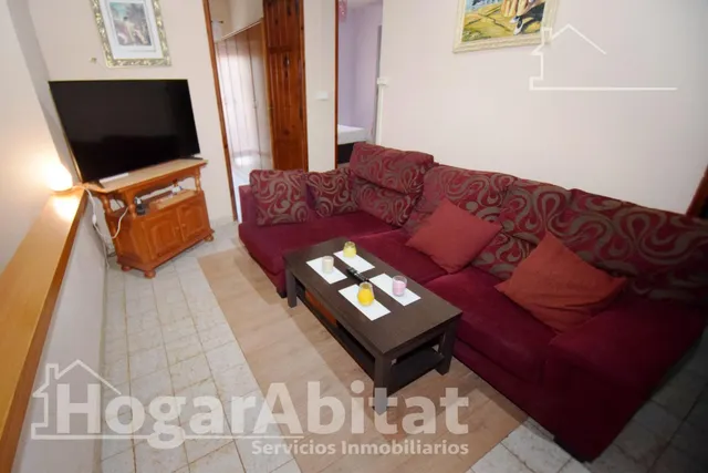 MAGNIFICA CASA CON TERRAZA Y LOCAL COMERCIAL EN EL CENTRO — 7