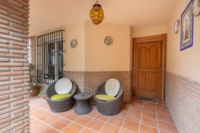 Complejo industrial con vivienda en Alhendín con 2500 metros cuadrados — 40