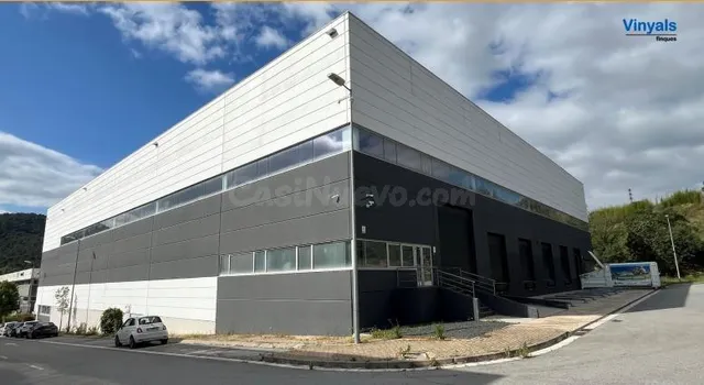 Con muelle de carga y oficinas! - foto 5