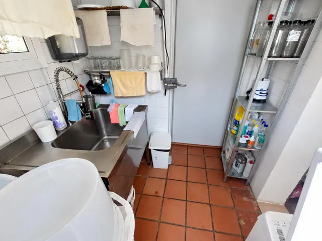 Casa independiente con piscina, porche y jardín en Castilblanco de los Arroyos — 40