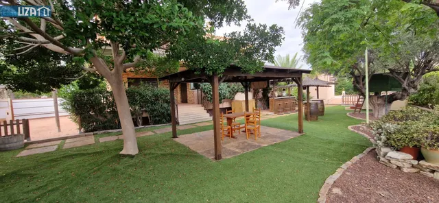 Espectacular Chalet de Lujo en la Exclusiva Urbanización Llop Mari — 23