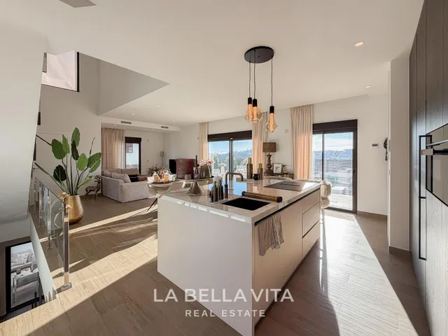 Villa moderna con sótano y piscina privada en venta en Finestrat - Benidorm — 24