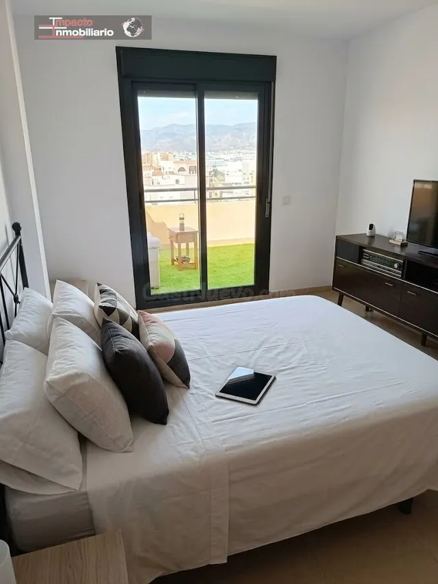 ÁTICO CON TERRAZA Y GARAJE, ROQUETAS DE MAR - foto 5