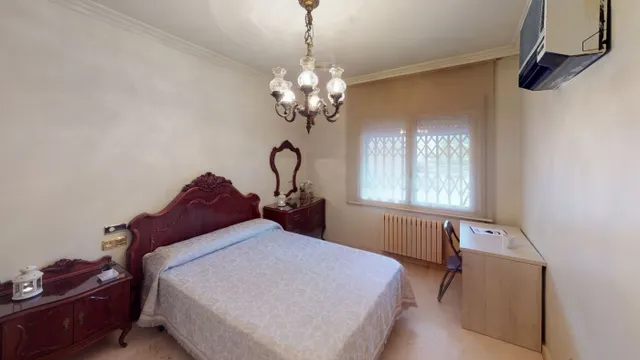 Piso 5 habitaciones 207m² en alquiler - Estación — 40