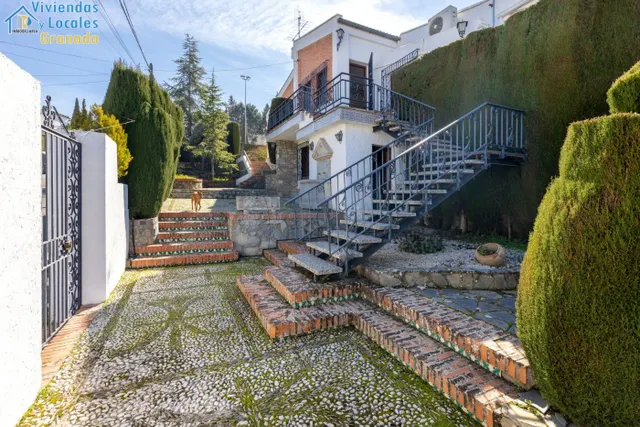 Venta de chalet (tipo Villa) en Monachil (Zona Colinas Bermejas) — 28
