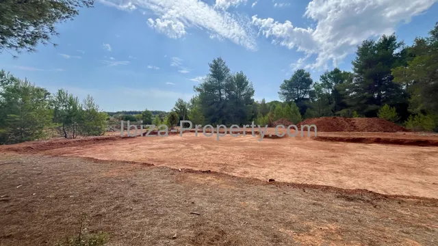 VENTA - Terreno con licencia cerca de San Rafael — 14