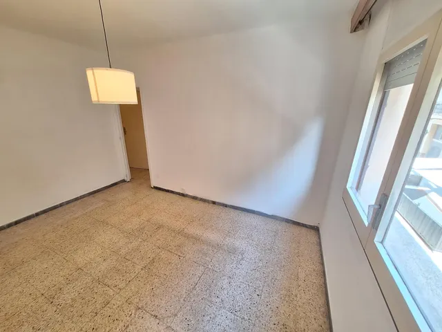 PIS  A VILANOVA DEL CAMÍ — 21