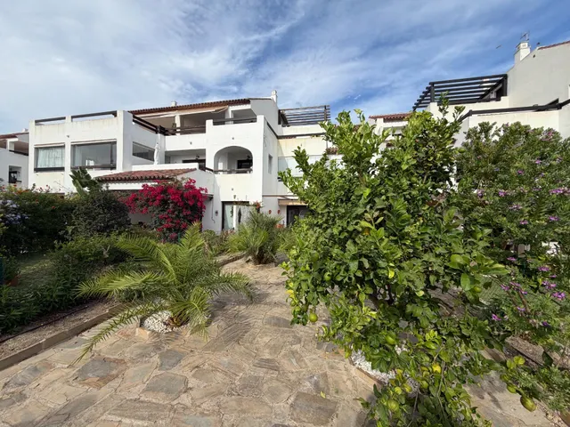 Amplia vivienda en Casares Costa con espectacular terraza privada, garaje y trastero — 22
