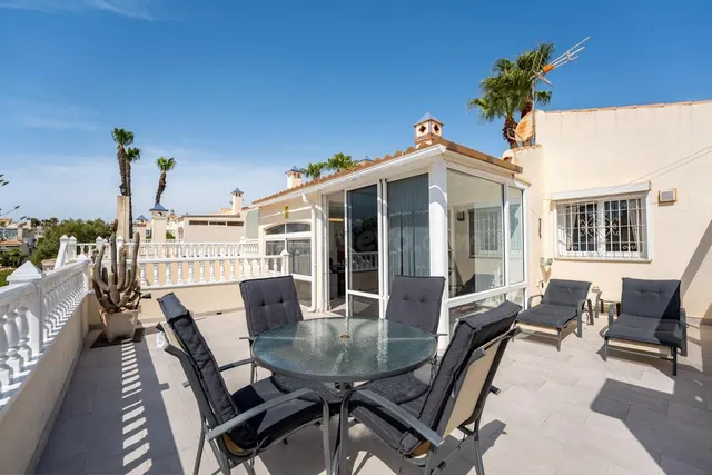 RESIDENCIAL MIRAFLORES, PRECIOSA VIVIENDA - foto 5