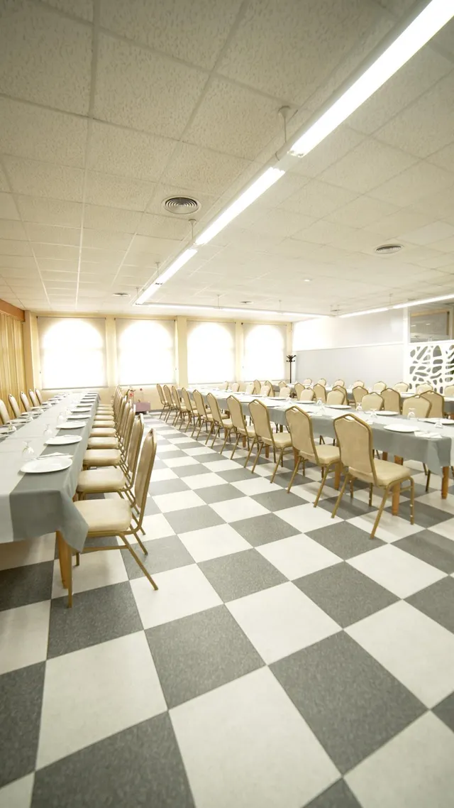 RESTAURANTE LISTO PARA EJERCER ACTIVIDAD EN LA MATANZA (ORIHUELA). — 8