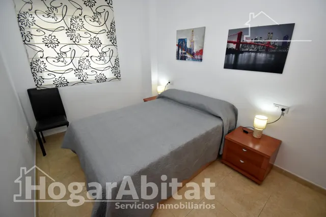 Seminuevo con terraza, piscina y garaje cerca de la playa — 19