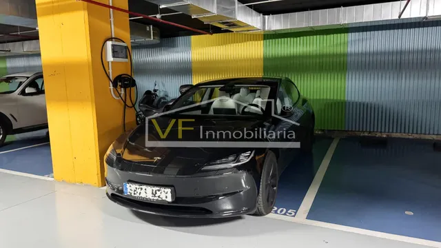 ¡Comodidad, seguridad y carga eléctrica en una sola plaza! — 9
