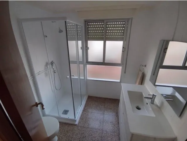 Amplio y Moderno Piso en el Corazón de Almoradí por €750 — 18