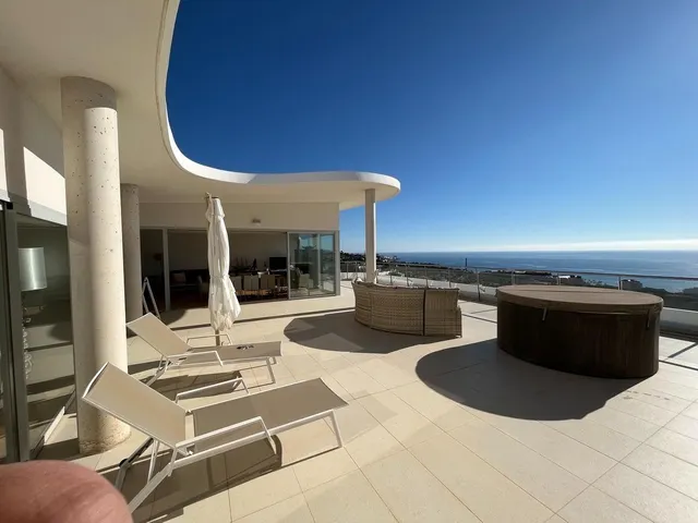 LLAVE EN MANO. ÁTICO IMPRESIONANTE CON ENORME TERRAZA, ORIENTACIÓN SUR Y VISTAS PANORÁMICAS AL MAR — 8