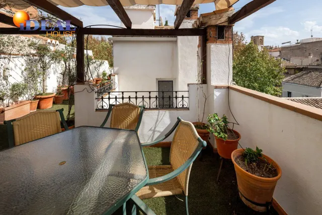 FANTASTICA CASA EN PLAZA DE LOS LOBOS — 21