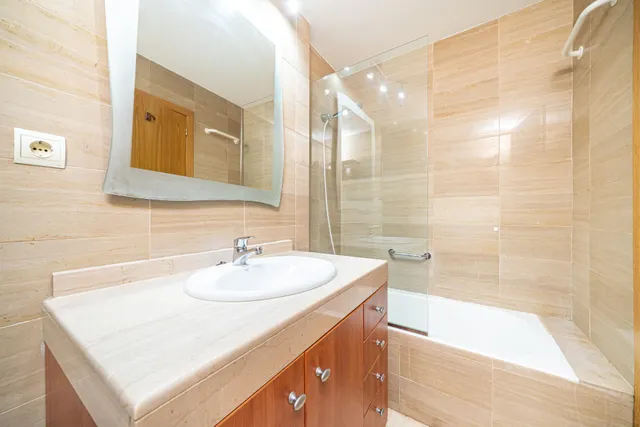 Planta baja de 3 habitaciones, con terrazas, parking y trastero en Ciudad Jardín — 19