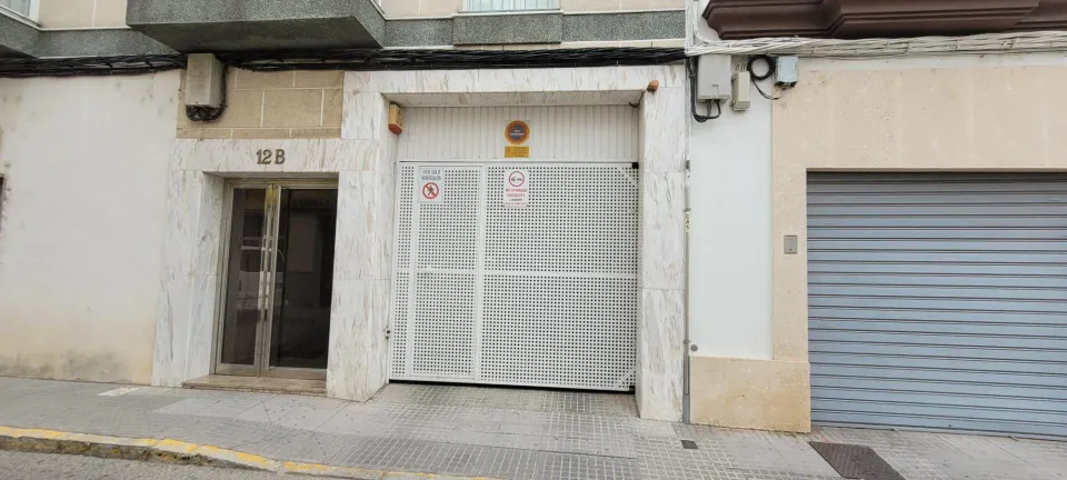 plaza de garaje en pleno centro de Chiclana