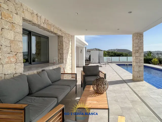 Villa 4 habitaciones 225m² en venta - El bosque - foto 2