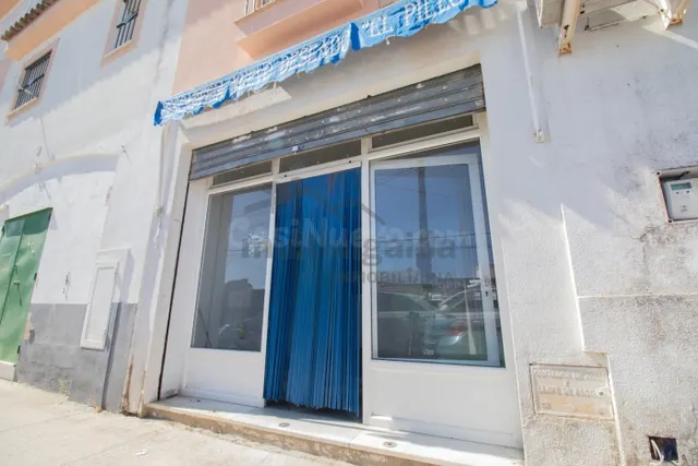 LOCAL COMERCIAL EN MONTEOLIVETE
