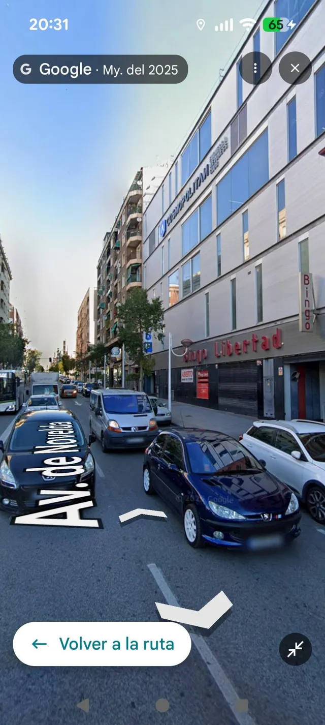 ZONA TOSCAR, JUNTO AVENIDA NOVELDA. — 6