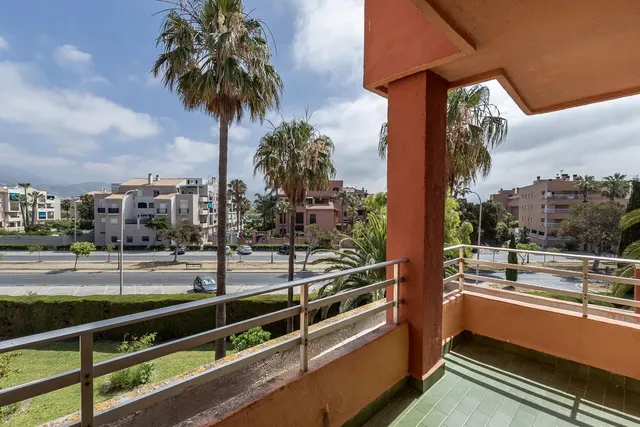 Piso en Jardines del Mar, Salobreña. — 27