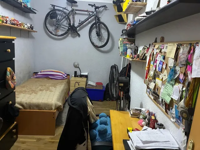 Piso de 3 habitaciones con balcón y ascensor en Horta-Guinardó — 15