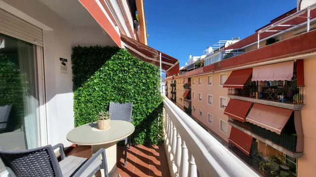 Piso en el centro de San Pedro Alcantara de 2 habitaciones y 2 baños, REFORMADO Y CON GARAJE — 8