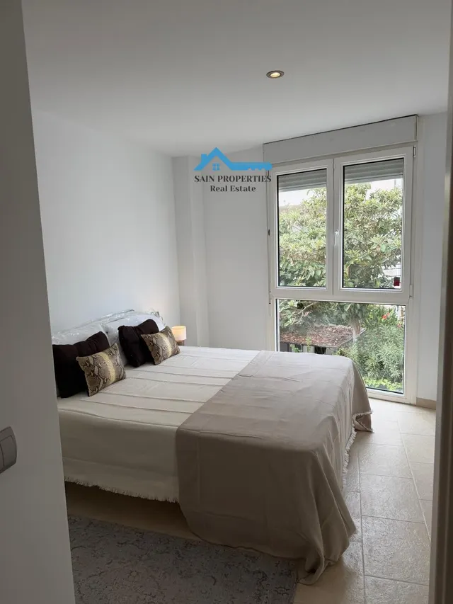 Exclusivo apartamento reformado con vistas al mar y acceso directo a la playa en Cap Negret, Altea — 27
