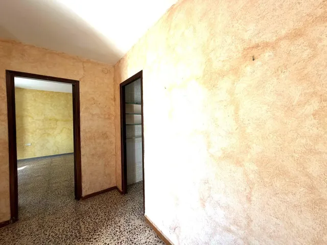 CASA DE PUEBLO CON GRAN PARCELA DE 636 m2, GARAJE Y MUCHAS POSIBILIDADES EN LAS NORIAS, EL EJIDO — 24
