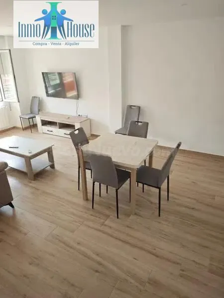 PISO EN VENTA ZONA FRANCISCANOS — 5