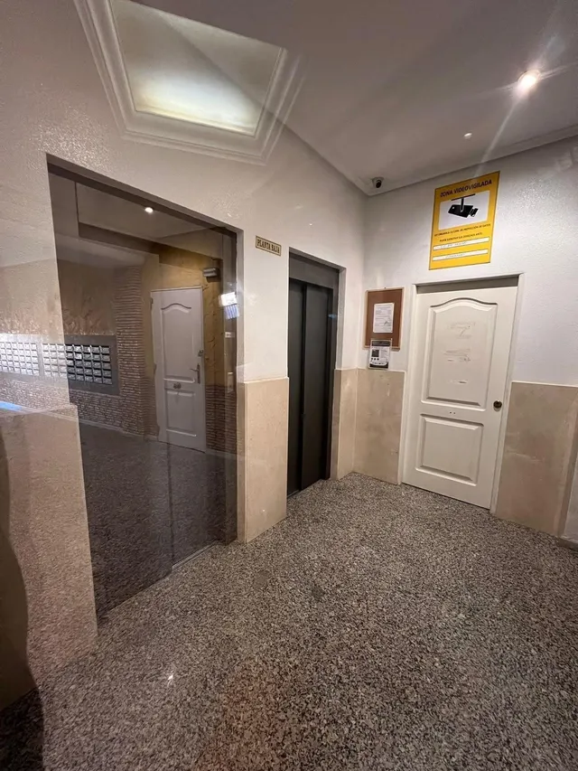 Fabuloso apartamento con piscina comunitaria, idoneo para vivir todo el año — 15
