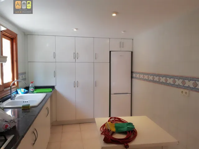 Dos adosados con terreno y piscina privada en Altea La vella — 10