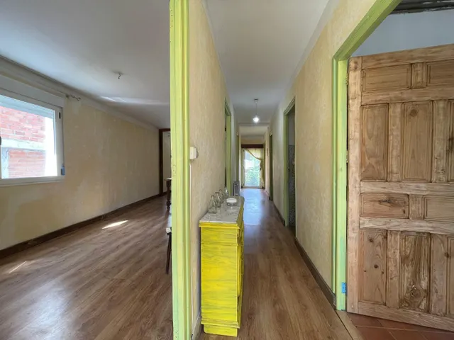SE VENDE CASA EN CORULLÓN — 4