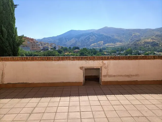 Magnífica casa en Cenes de la Vega - foto 5