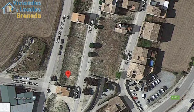 Inmejorable terreno con 2 frentes para la casa de tus sueños. — 10