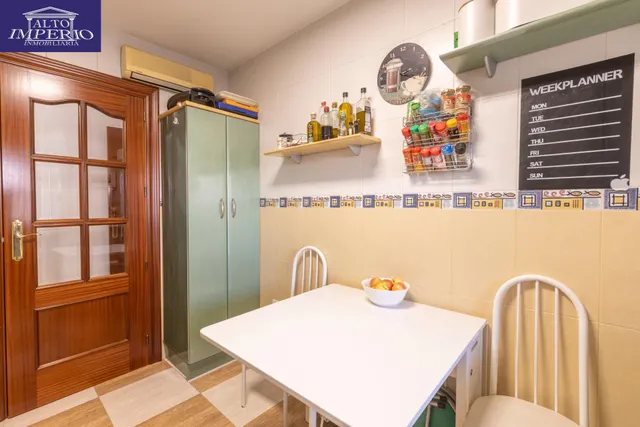 Casa en Armilla con terraza, patio y amplia cochera — 13