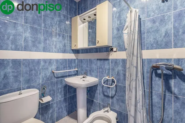 Casa con Parcela a Reformar en Granada — 18