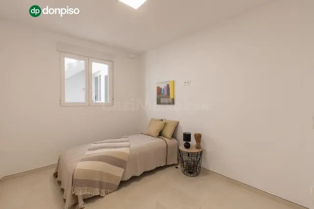 ¡CASA TOTALMENTE REFORMADA Y EN PLANTA BAJA EN SANTA FE! - foto 5